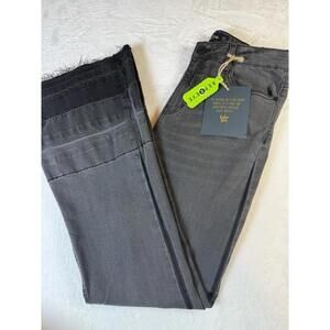 Indigo Rein Women’s High Rise Flare Leg Recycled Jeans Size 13 W30 L32 1/2 NWT